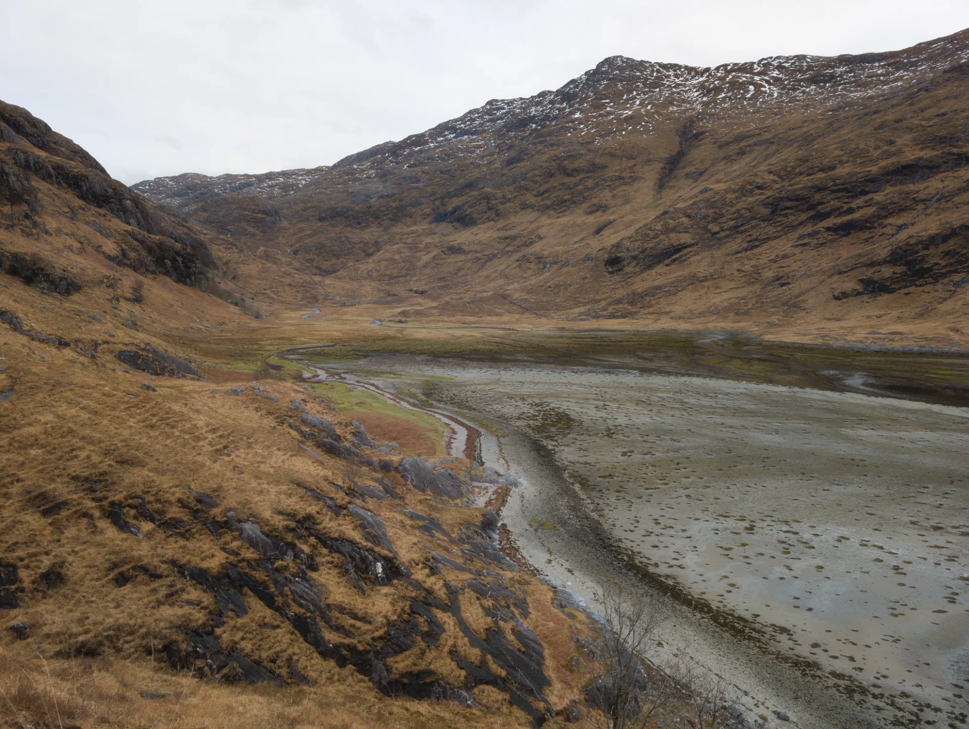 Wattenlandschaft am Loch Nevis bei Niedrigwasser