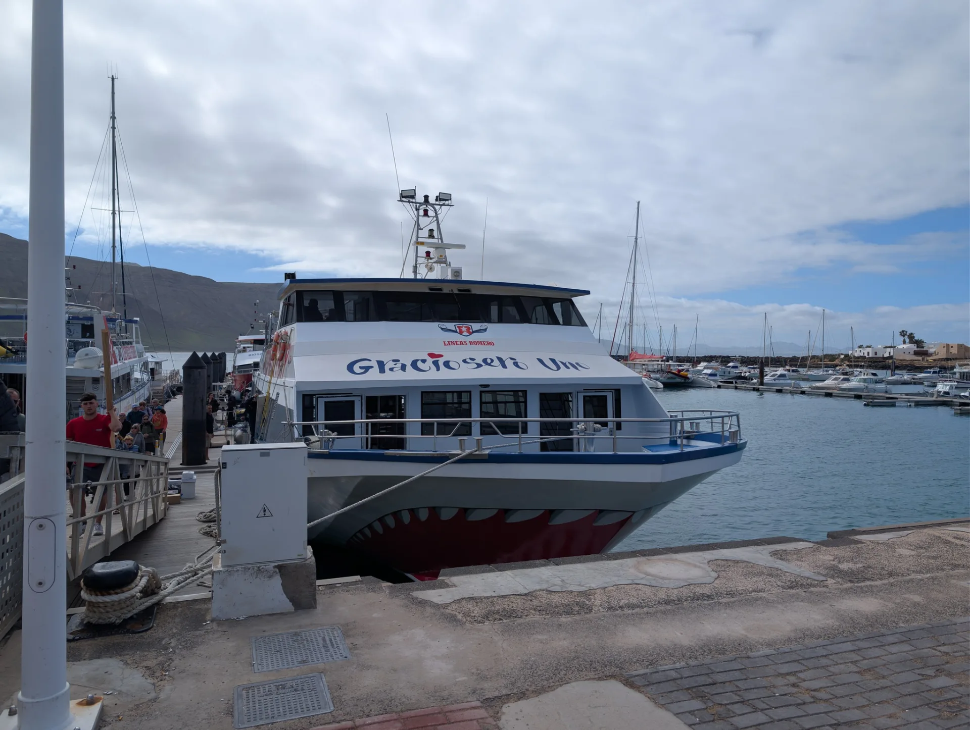 Ankunft per Fähre in Caleta de Sebo auf La Graciosa.